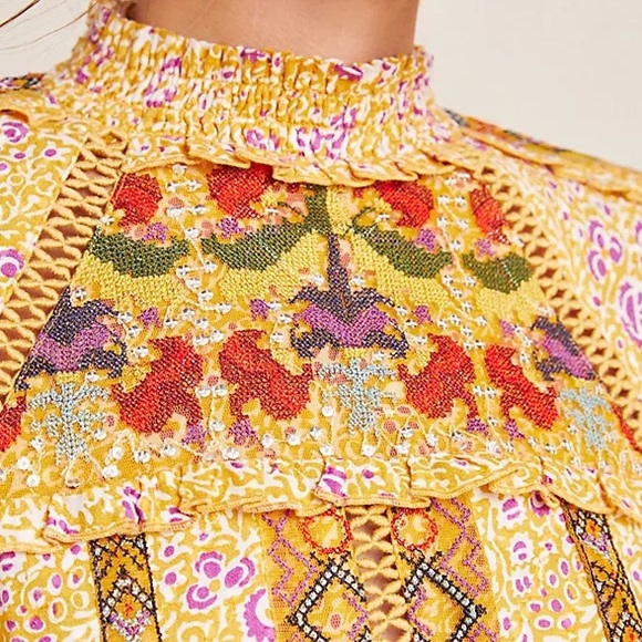 🏷️Anthropologie Maeve Goldie embroidered ruffle blouse - Picture 11 of 17